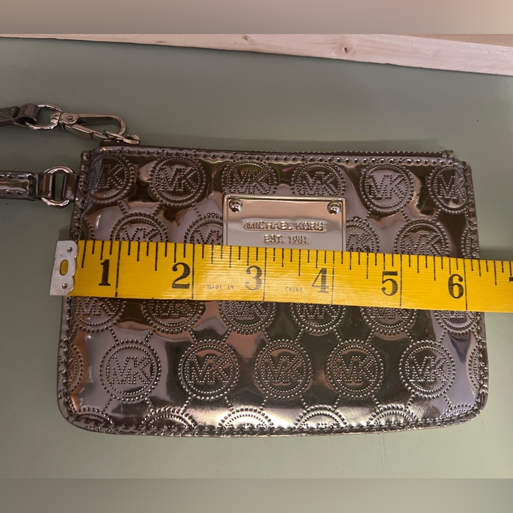 SOLD Michael Kors Metallic Silver Wristlet - Picture 10 of 10